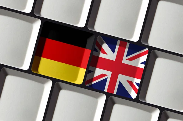 İngilizce veya Almanca - Almanya ve Birleşik Krallık 'ın klavye bayraklarına çevirin
