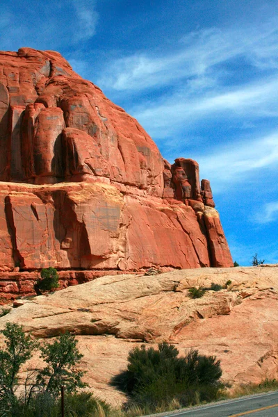 Sandsteinformationen überspannen den Nationalpark — Stockfoto