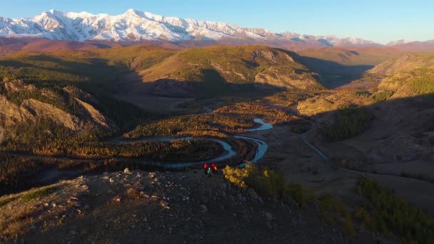 Steppe Kurai, Fluss Chuya und Berge bei Sonnenaufgang. Altai-Gebirge — Stockvideo