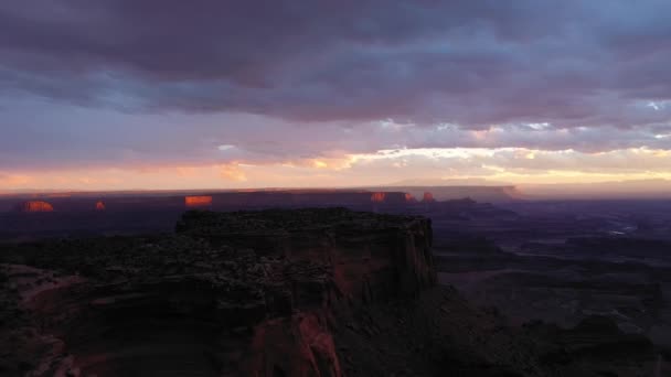 Dead Horse Point State Park al tramonto. Utah, Stati Uniti. Vista aerea. — Video Stock