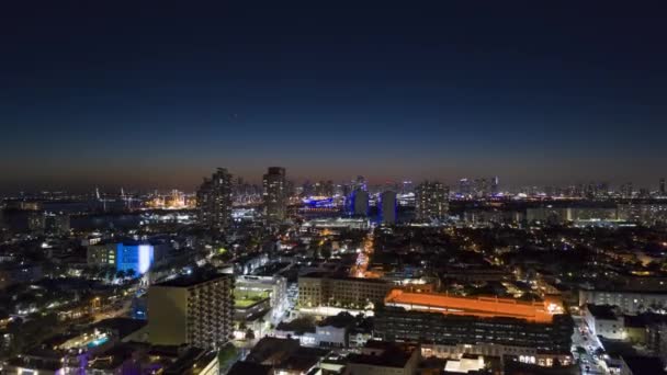 Miami Skyline di notte. Vista aerea, Stati Uniti d'America — Video Stock