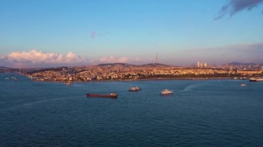 İstanbul, Sunset 'te. Asyalı kısmı. Hava Görünümü
