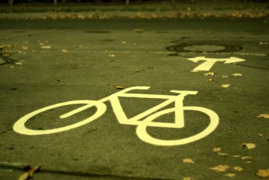 bicycle lane with bicycle sign