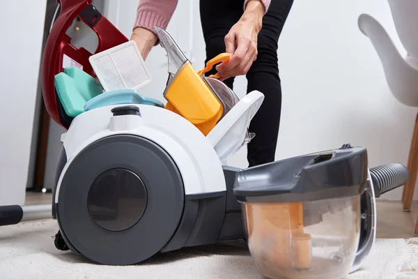 Woman Takes Out Container Dust Vacuum Cleaner Household Appliances Service — Stock Photo, Image