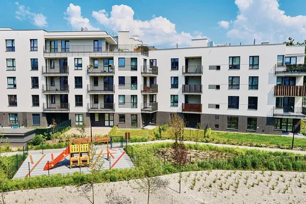 Новый современный комплекс жилых квартир в Европе Стоковое Изображение
