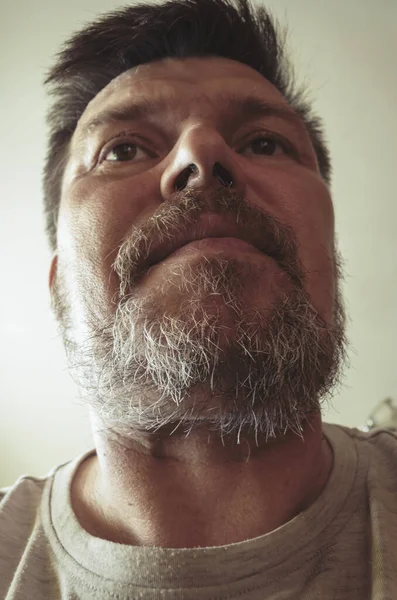 Retrato Inusual Hombre Adulto Sin Afeitar Hombre Años Con Barba — Foto de Stock