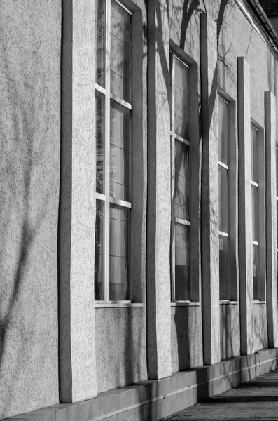 Czarno Białe Streszczenie Nowoczesnej Architektury Tła Zdjęcia Fragment Budynku Biurowego — Zdjęcie stockowe