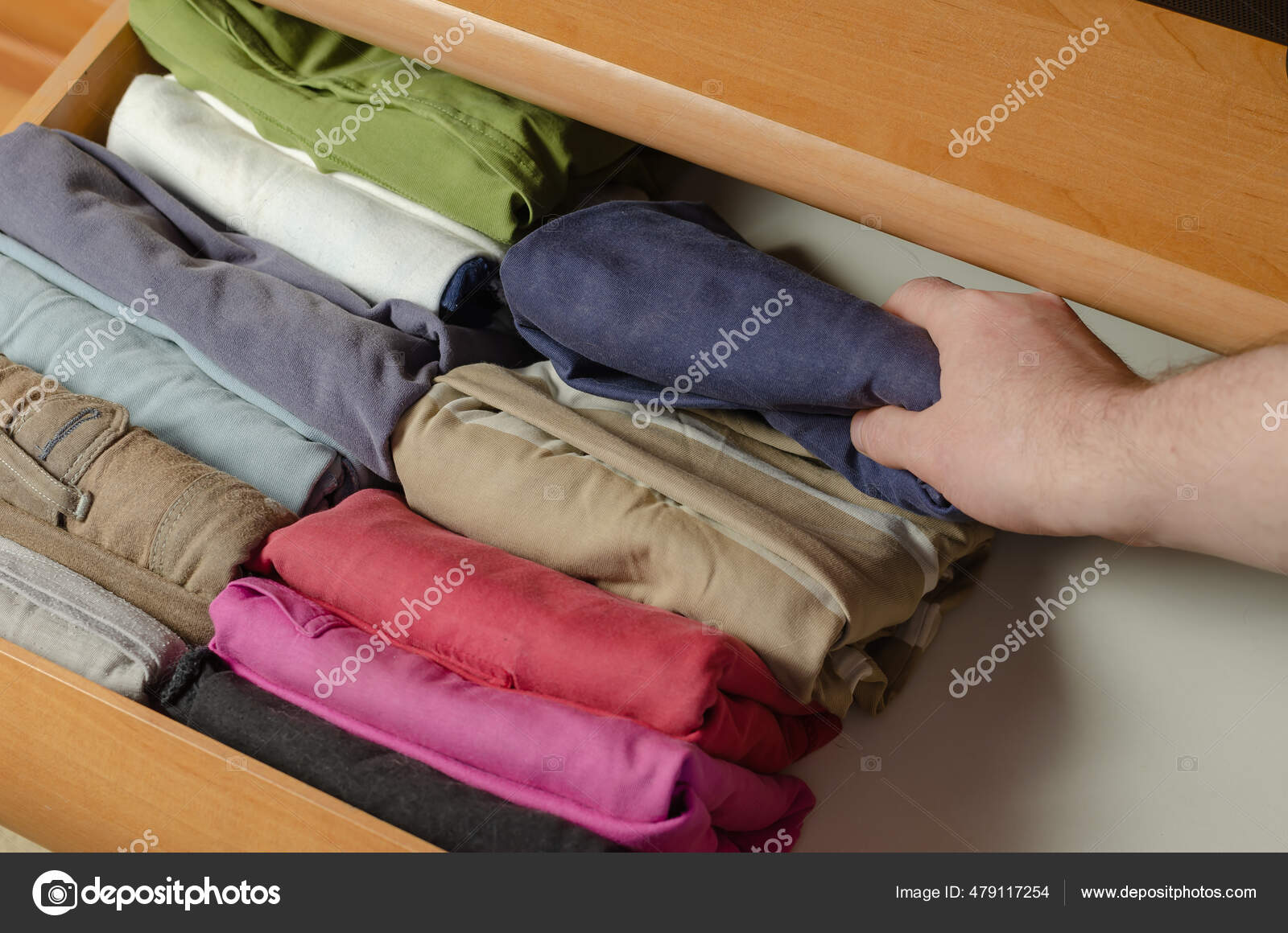 Concept Vertical Japanese Clothes Storage System Multicolored Shirts