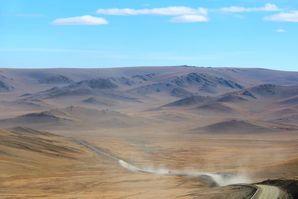 Road travel across Mongolia — Stock Photo, Image