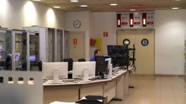 Nükleer santralin kontrol merkezi..