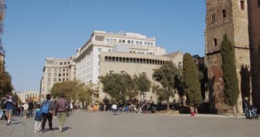 Barcelona 'daki Çağdaş Sanat Galerisi, Katedral yakınlarındaki Villa del Arte Galerileri