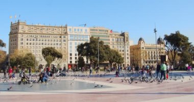 İspanya Bankası 'nın inşaatı. Catalunya meydanında Banco de Espana