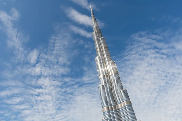 Dubai, Verenigde Arabische Emiraten - 31 December 2015: Burj Khalifa hoogste gebouw ter wereld. — Stockfoto