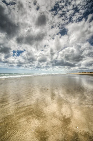 90 Mile Beach water. Nova Zelândia — Fotografia de Stock