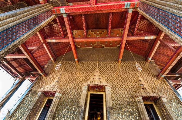 Banguecoque palácio de reis templo antigo na Tailândia . — Fotografia de Stock