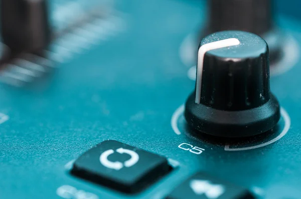 Панель синтезатора Крупним планом кнопкова ручка — стокове фото