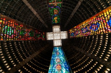 Brezilya Rio de Janeiro yeni katedral iç vitrals ile bir