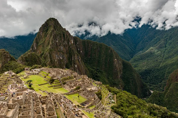 Machu Picchu (Peru, South America), a UNESCO World Heritage — Stock Photo, Image