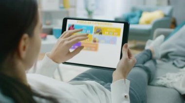 Uygulama Gıda Marke9 'dan sipariş vermek için Tablet kullanılıyor