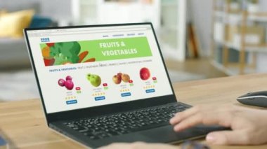 Ofis Kişi Laptop ile Gıda Mağazası Uygulaması Aldı