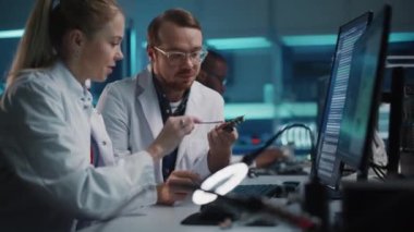 Elektronik Geliştirme Tesisi İki Bilimadamı Konuşuyor