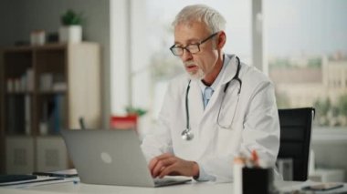 Ofisteki Doktorun Portresi