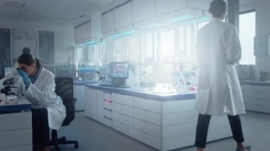 Tıp Laboratuvarı Bilim Adamları