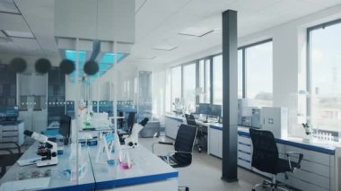 Ekipman Bilgisayar Laboratuvarı DNA Ekranı GösterirName