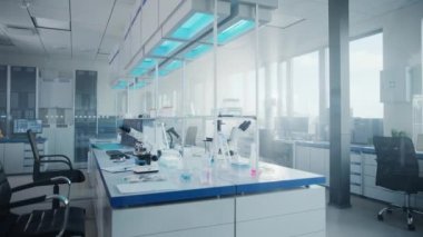 Ekipman Bilgisayar Laboratuvarı DNA Ekranı GösterirName