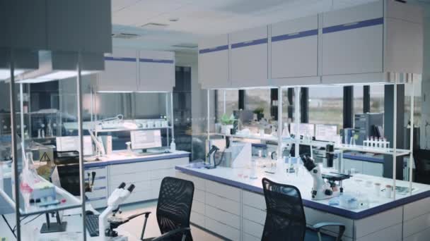Пустая лабораторная комната — стоковое видео