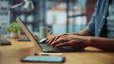 Dizüstü bilgisayardaki Adam Çalışmalarını Kapat