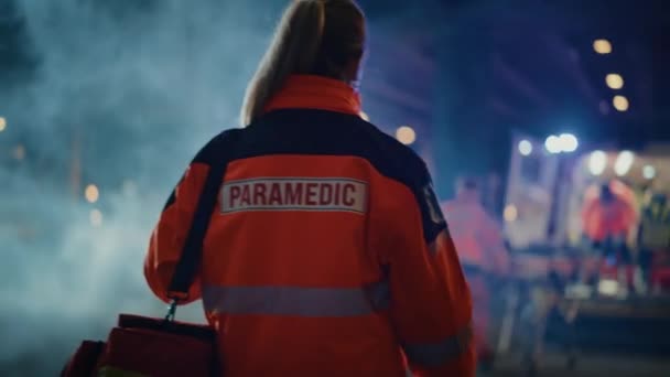 Paramedische Beelden van Terug — Stockvideo