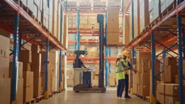 Profesyonellerin çalıştığı Büyük Depo