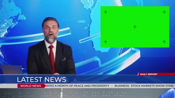 News Studio Anchor Parlare Verde Screen Placeholder — Video Stock