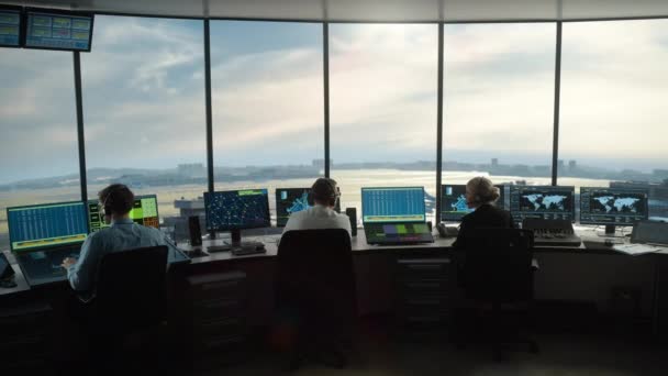 Air Traffic Control Team Works in Airport Tower — Stock Video