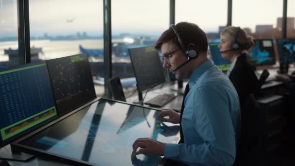 Air Traffic Control Specialist Works in Airport Tower — Stock Video