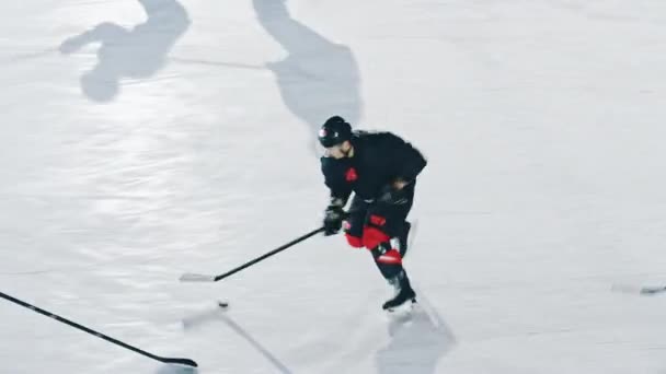 Juego de hockey sobre hielo — Vídeo de stock