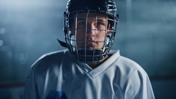 Ice Hockey Player — Stock Video