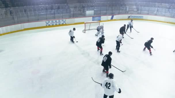 Vista dall'alto Gioco di Hockey su ghiaccio — Video Stock