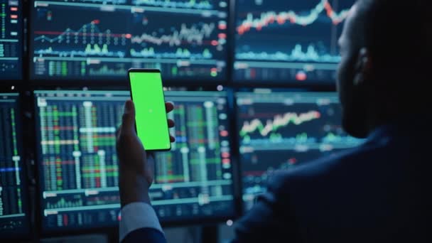 스마트 폰그린 스크린을 이용 한 금융 투자 — 비디오