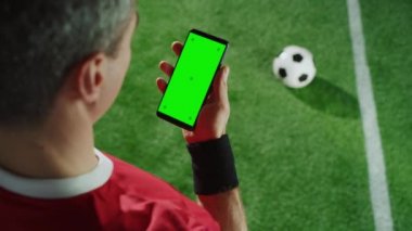 Futbolcu Krom Anahtar Akıllı Telefon Tutar
