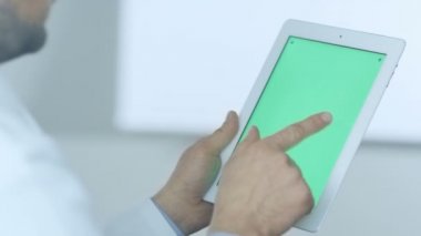 Doktor dijital Tablet ile yeşil ekran kullanma