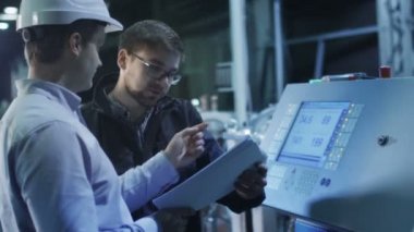 Mühendis ve fabrika işçisi ayarı kadar Cnc Torna makine beraberiz