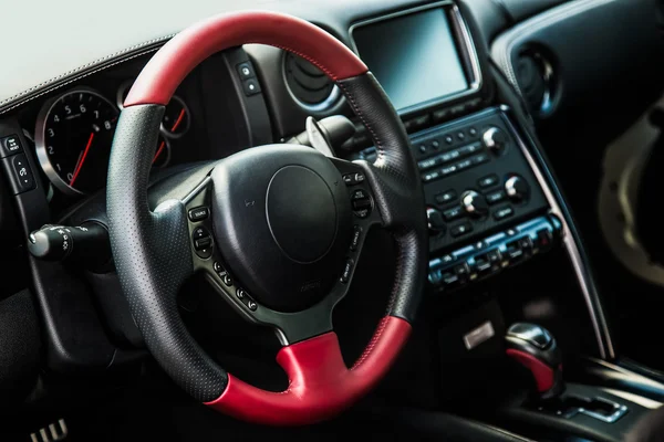 Interieur van de sportwagen — Stockfoto