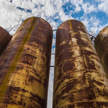 Paslı tankları
