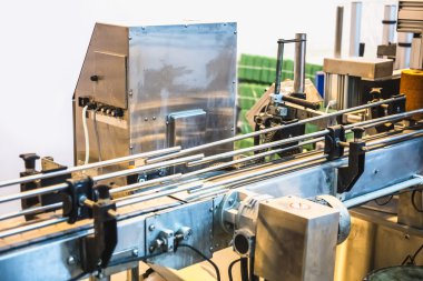 Konveyör otomatik paketleme hattı