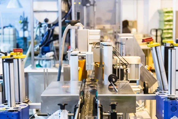 Automatic packing line of conveyor — Stock Photo, Image