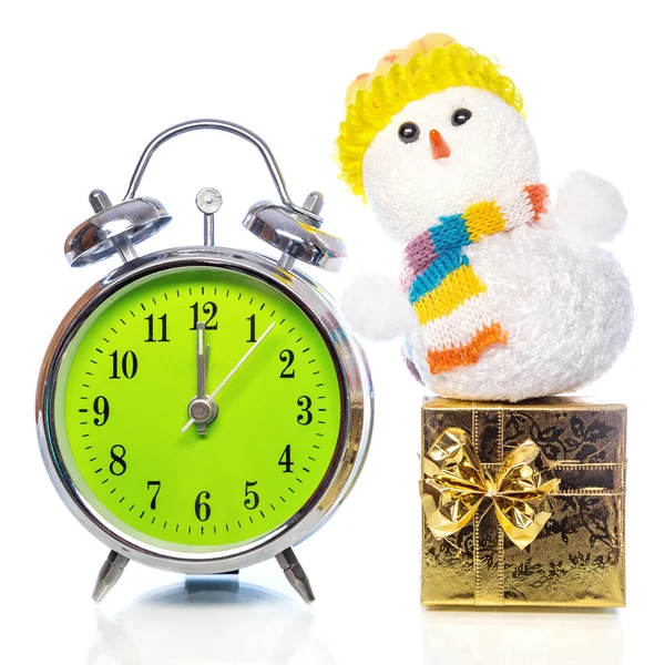 Snowman with gift box and retro alarm clock — Stock Photo, Image