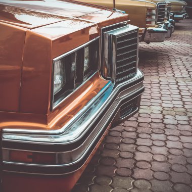 Eski retro veya vintage araba ön yüzü. Vintage etkisi işleme