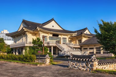 Geleneksel mimari eski bina veya Kore tapınakta